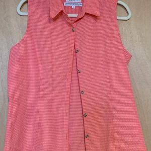 Sleeveless Columbia blouse